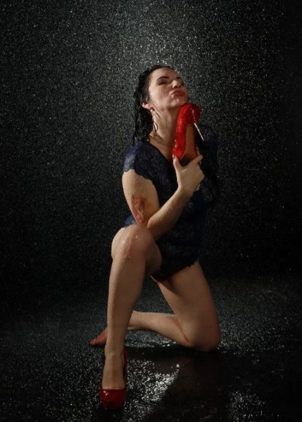 Проститутка Янэ Янэ